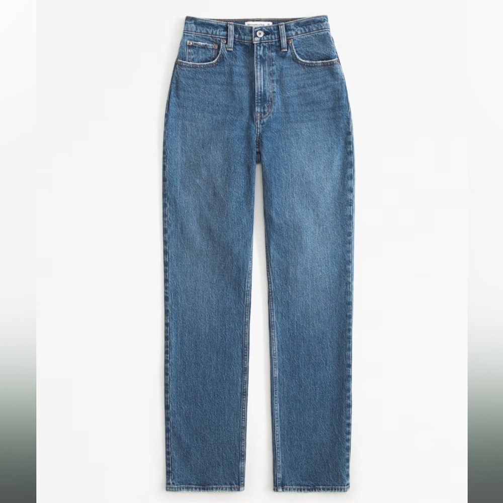 Abercrombie & Fitch Curve Love Ultra High Rise 90s Straight Jean in medium wash